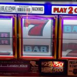 Najpopularnije teorije zavjere o casinima – u što igrači najčešće vjeruju?